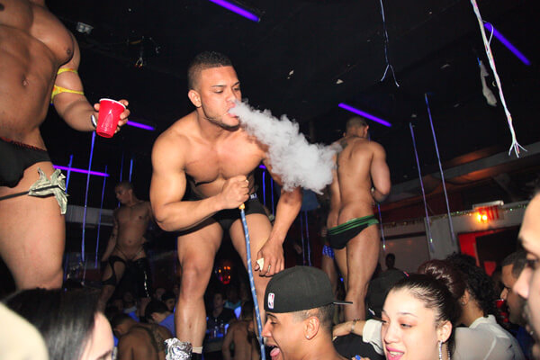 The go-go boys were smoking on No Parking’s farewell night. | MICHAEL LUONGO 