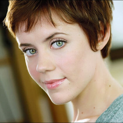 Carole J. Bufford burns down the house with her show “Shades of  Blue” at the Metropolitan Room. | CAROLEJBUFFORD.COM 