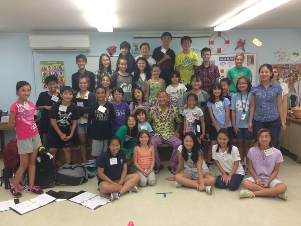 David Noh with students from the Ohana Arts program. 