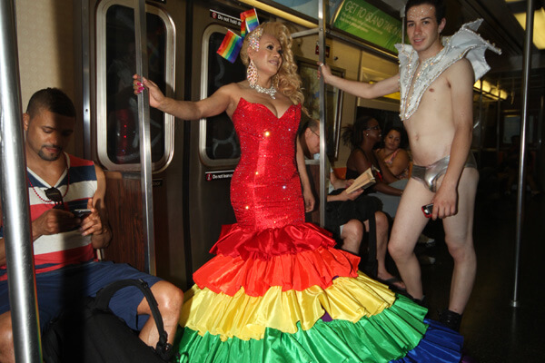 WWWSubway_RainbowDress_Mexico_LUONGO