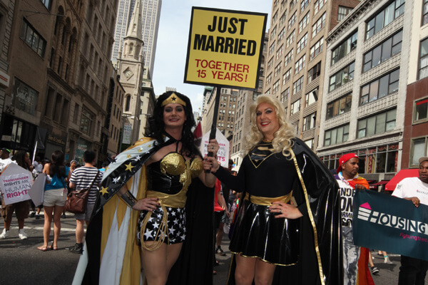 WWWsupermarriedcouple_LUONGO