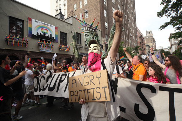 wwwOccupyWallStreet_Stonewall_LUONGO