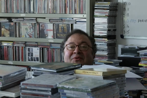 Frédéric Lodéon in Nicolas Philibert’s “La Maison de a Radio.” | KINO LORBER 