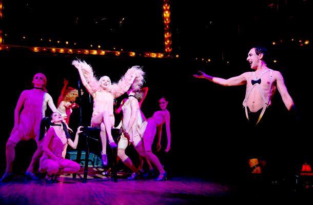 Michelle Williams and Alan Cumming in the Roundabout revival of “Cabaret.” | JOAN MARCUS 