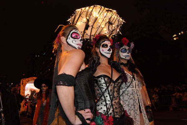 SexyDayofDeadModels_LUONGO IS