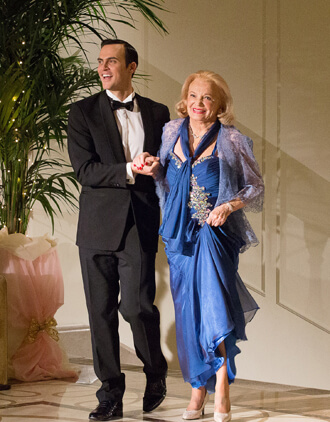 Cheyenne Jackson and Gena Rowlands in Arthur Allan Seidelman’s “Six Dance Lessons in Six Weeks.” | IAN L. SITREN/ FILM COLLECTIVE & DADA FILMS 