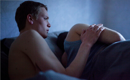 Martijn Lakemeier with Jeroen Willems (back turned). | BIG WORLD PICTURES 