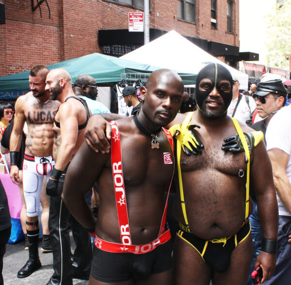 FOLSOM LeatherCouple02 IS
