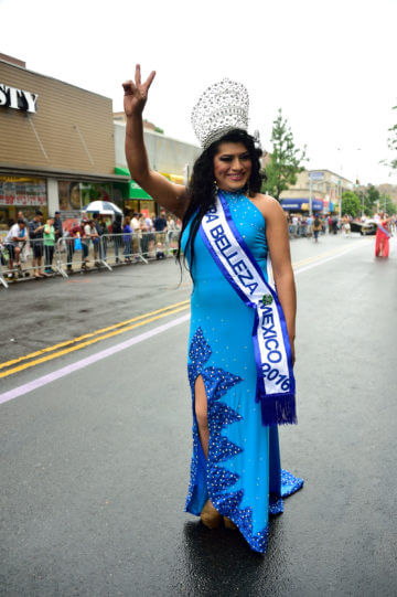 2016 Queens Pride © Donna F. Aceto