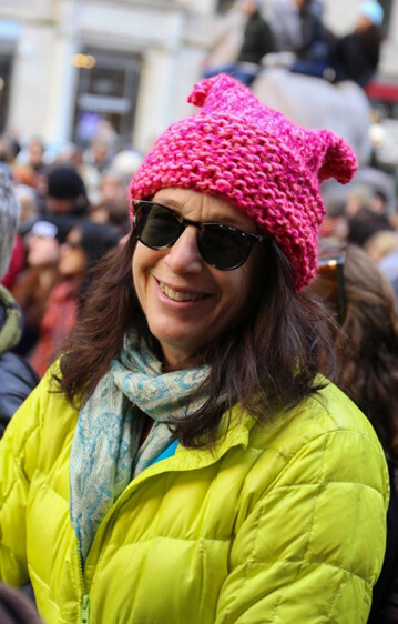 A participant at January 15’s PEN America WRITERS RESIST event sports a pussyhat. | TEQUILA MINSKY